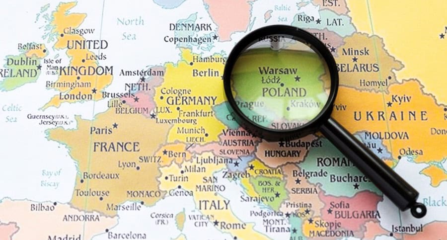 România și Polonia extind cooperarea de apărare prin achiziția de muniții loitering