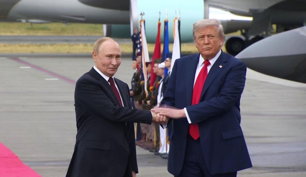 Noua strategie a lui Trump pentru Rusia: schimb de prizonieri contra relaxării sancțiunilor