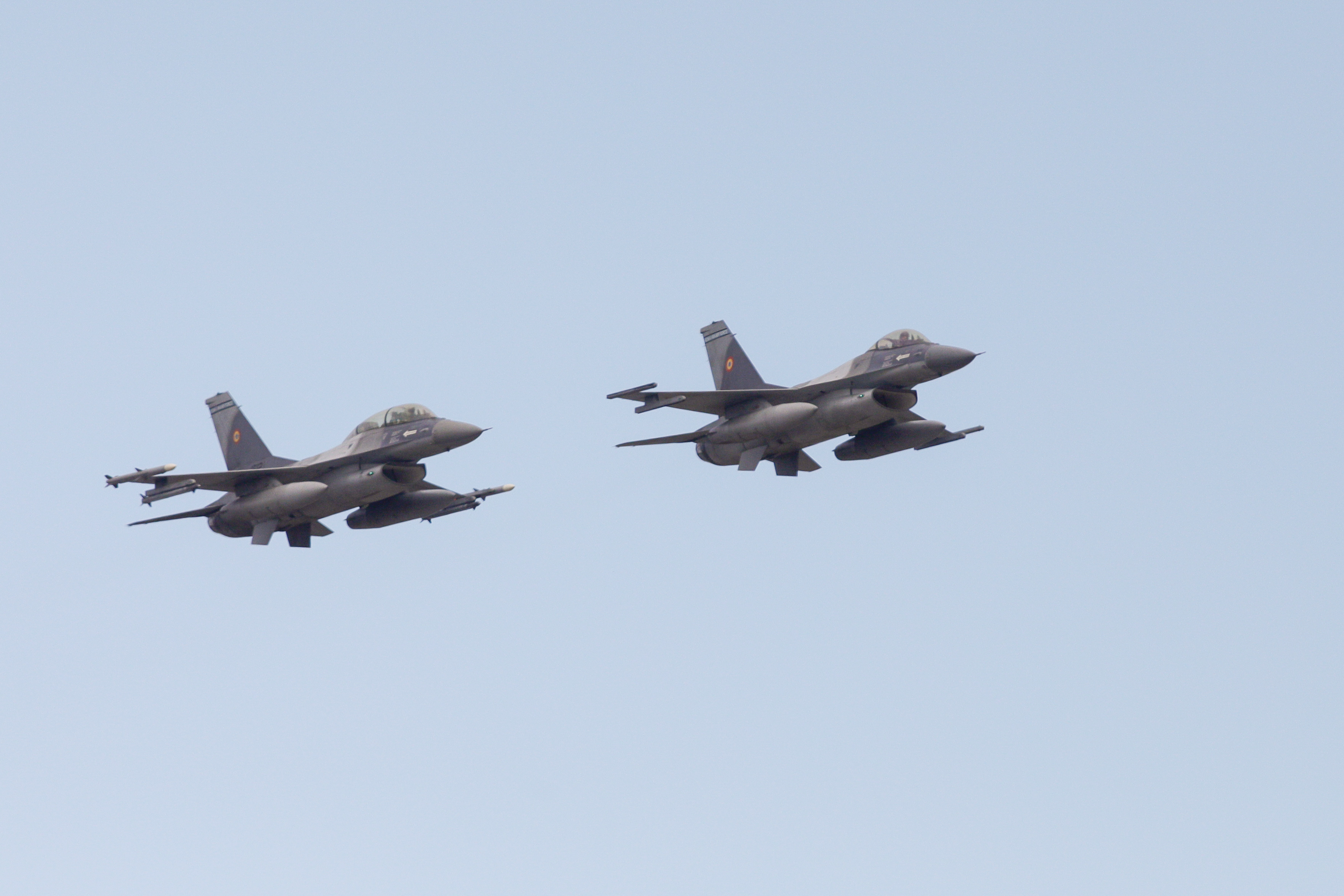 Alertă aeriană în Tulcea după detectarea dronelor în Ucraina. MApN a trimis avioane F-16 în luptă