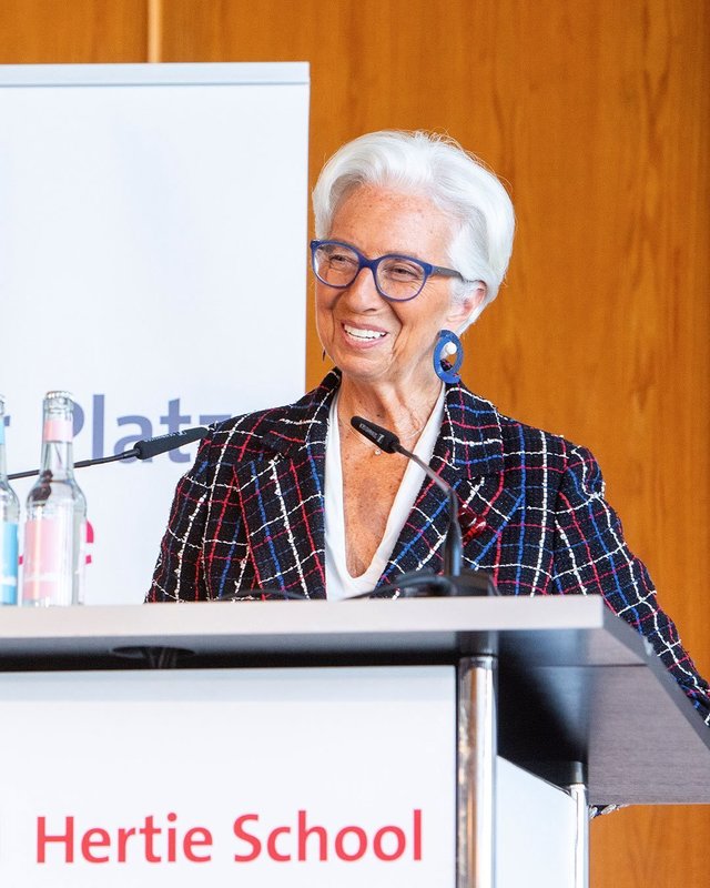Italia solicită clarificări oficiale privind viitorul conducerii BCE și eventuala plecare a Christinei Lagarde