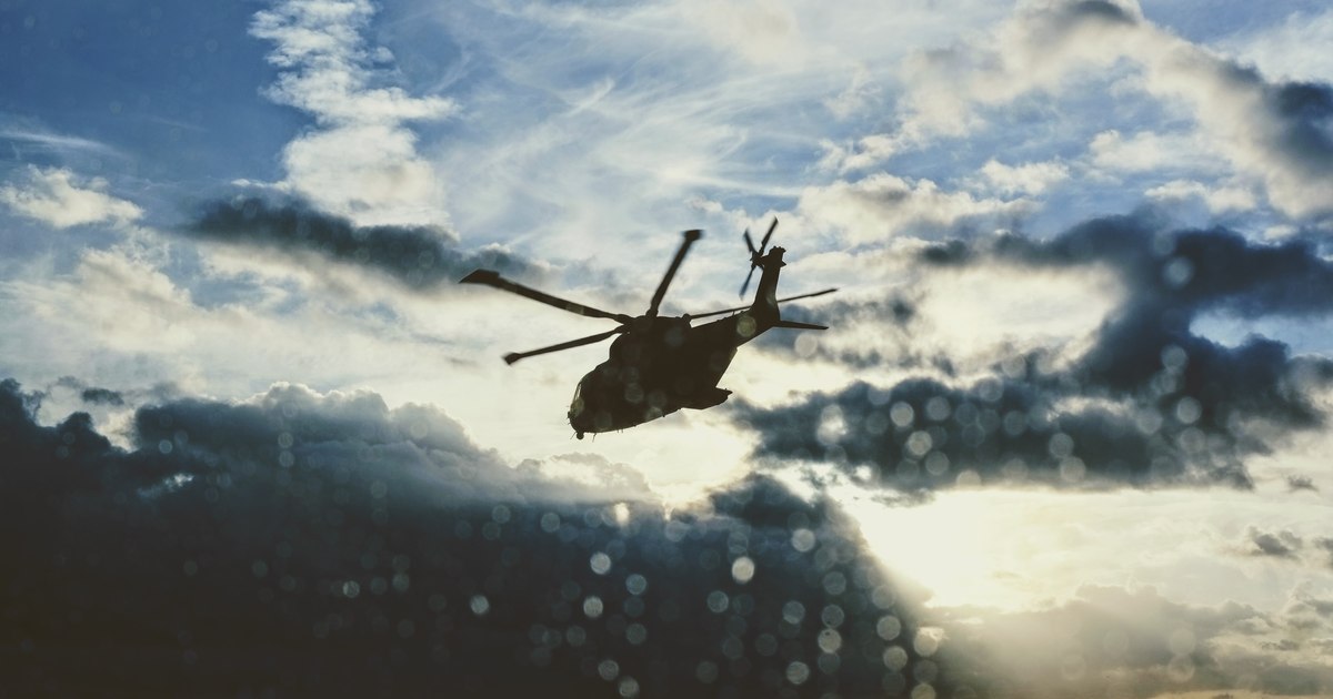 Incident militar în Marea Baltică: Elicopter danez vizat de rachete de semnalizare lansate de o fregată rusă