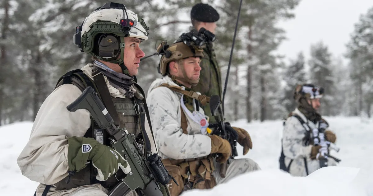 Deficiențe de echipament în cadrul exercițiilor NATO din Arctica: bocancii soldaților americani au cedat