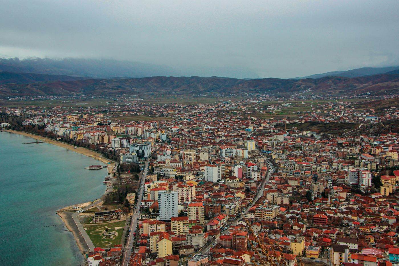 Kosovo propune limitarea competențelor tribunalului special pentru crimele de război