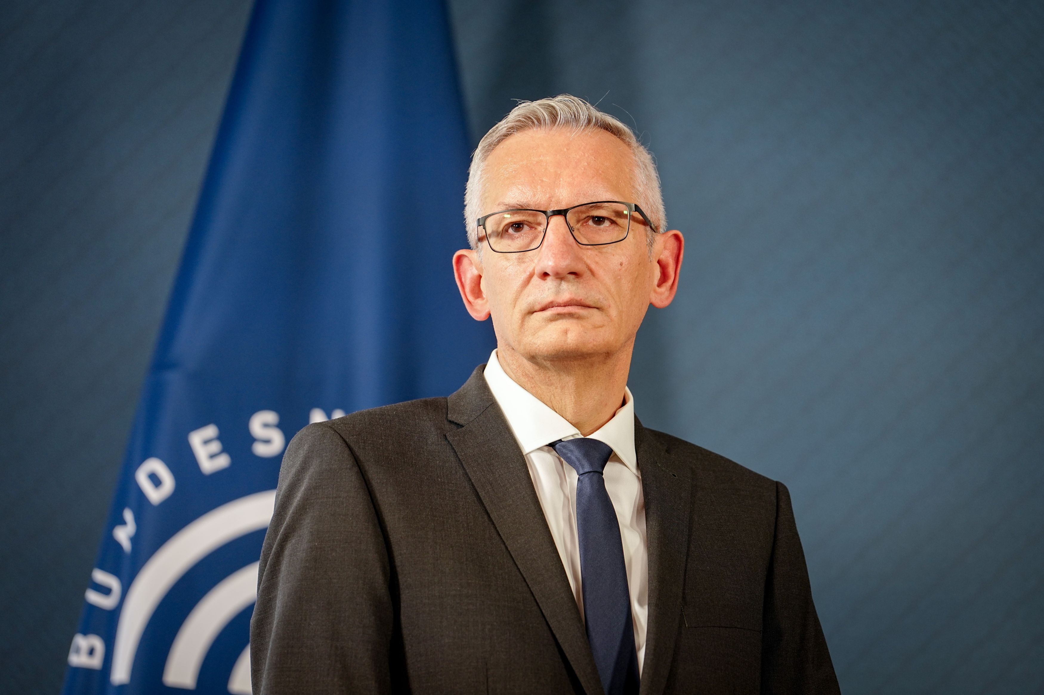 Scandal de spionaj în Germania: Fostul șef al BND, August Hanning, a fost arestat