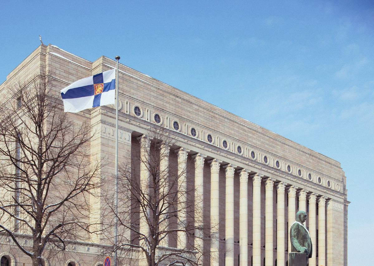Finlanda blochează vânzarea unor proprietăți către cetățeni din Rusia, Muntenegru și Israel din motive de securitate