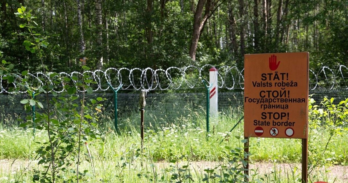 Tensiuni la granița NATO: persoane înarmate au amenințat militarii letoni în incidență la frontiera cu Belarus