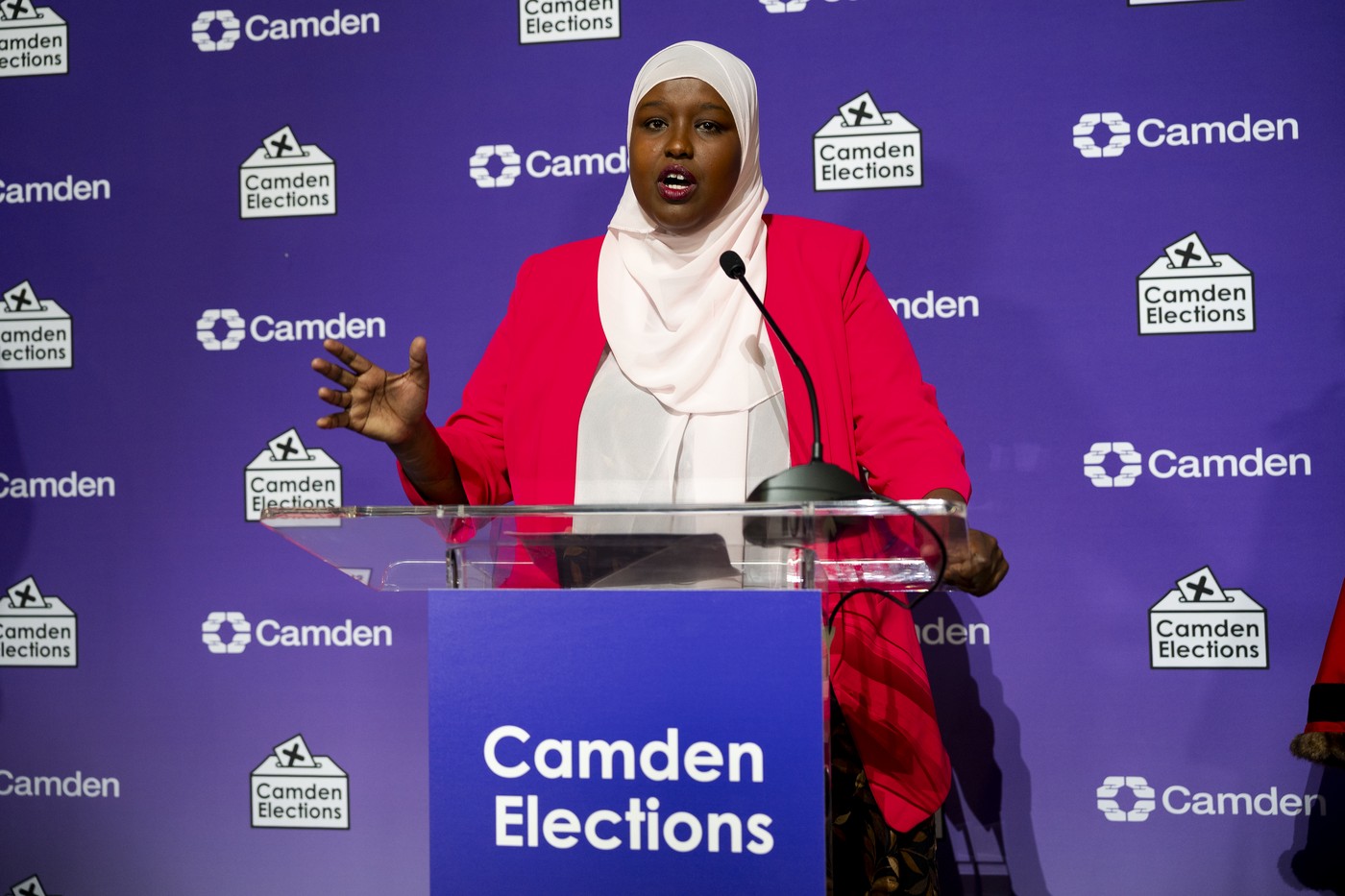 Victoria Laburiștilor în Londra: Impuls pentru Andy Burnham și recul pentru Partidul Verde