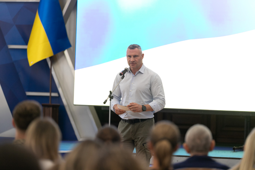 Vitali Kliciko avertizează asupra riscurilor de supraviețuire în Kiev din cauza atacurilor rusești