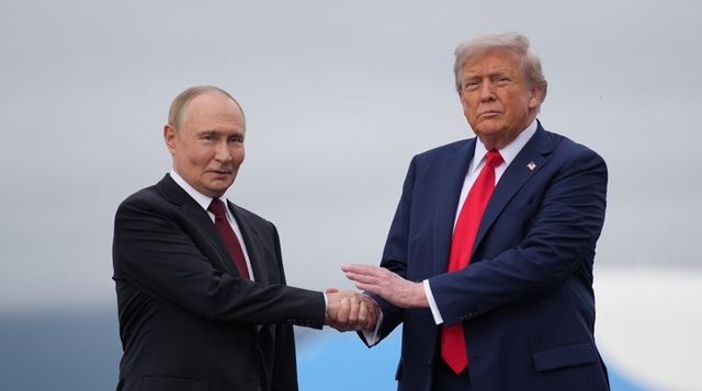 Acord între Donald Trump și Vladimir Putin pentru livrarea masivă de motorină din Rusia către piețele globale