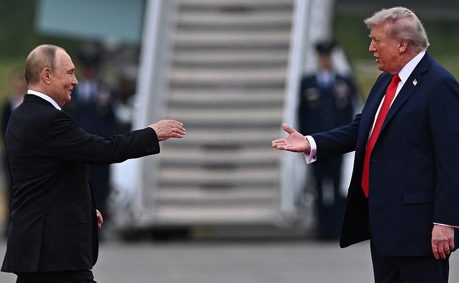 Detalii despre discuția telefonică de o oră și jumătate între Vladimir Putin și Donald Trump