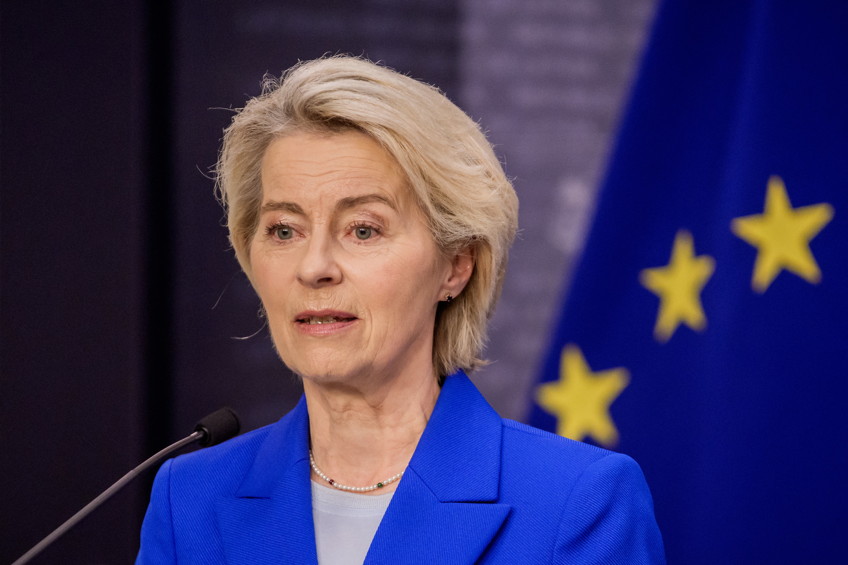 Abordarea Uniunii Europene față de inteligența artificială: între productivitate și controlul riscurilor