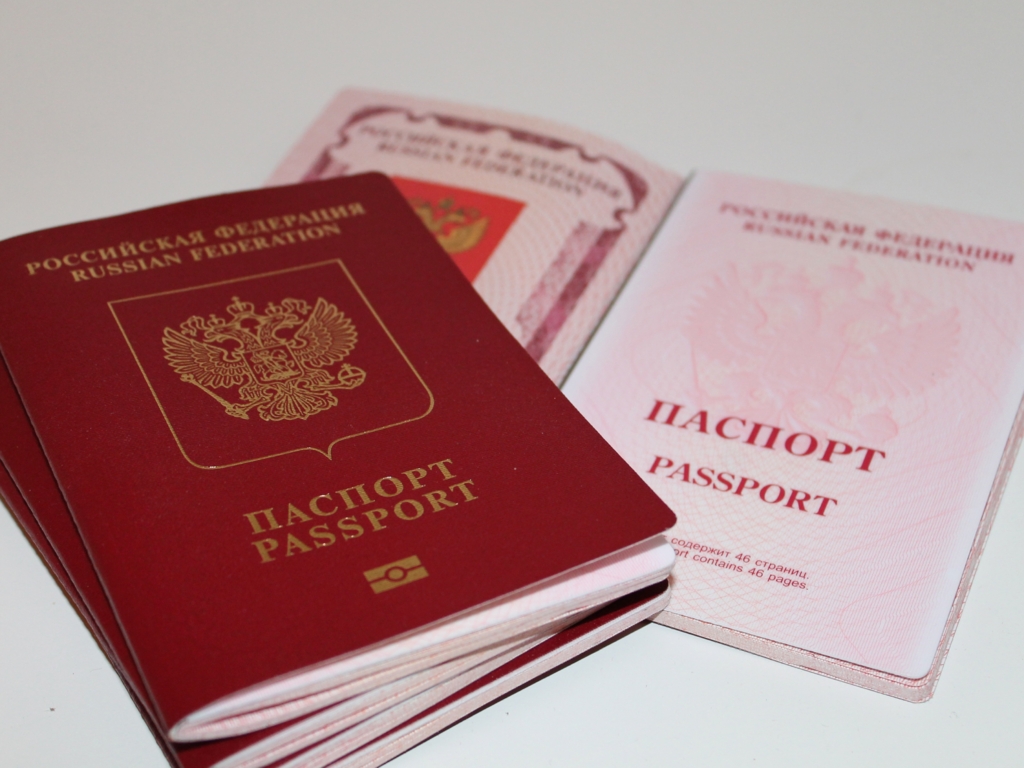 Uniunea Europeană pregătește restricții pentru vizele acordate cetățenilor ruși