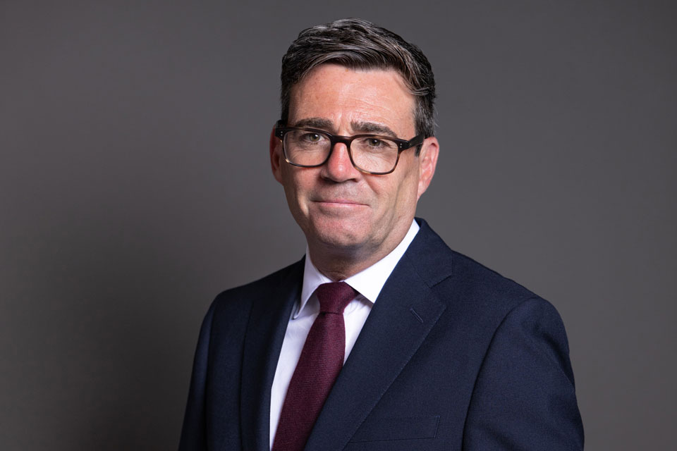 Premierul britanic Andy Burnham confirmă implicarea Rusiei în campania pentru Brexit