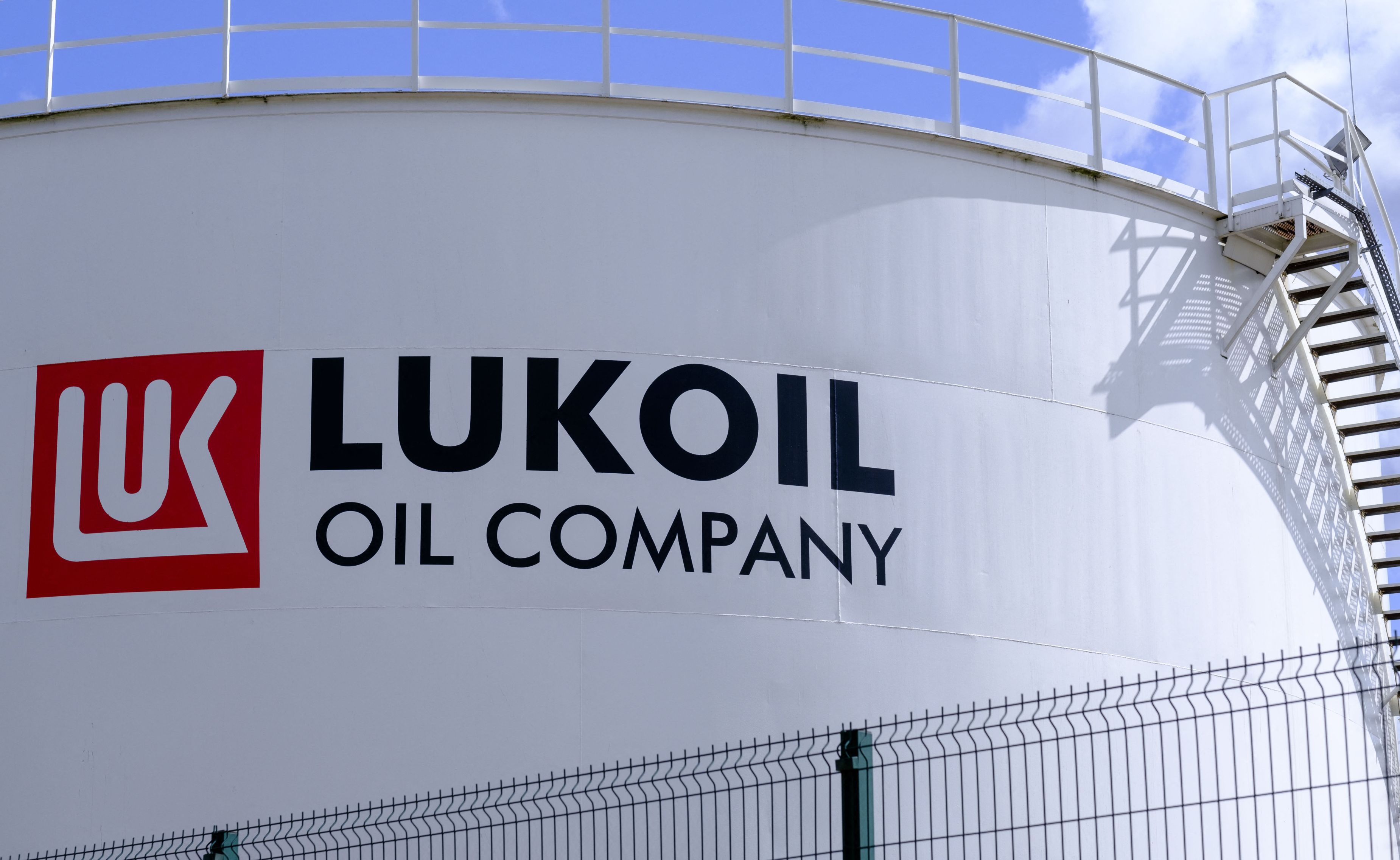 Administrația Trump susține achiziția activelor Lukoil de către un consorțiu condus de Todd Boehly