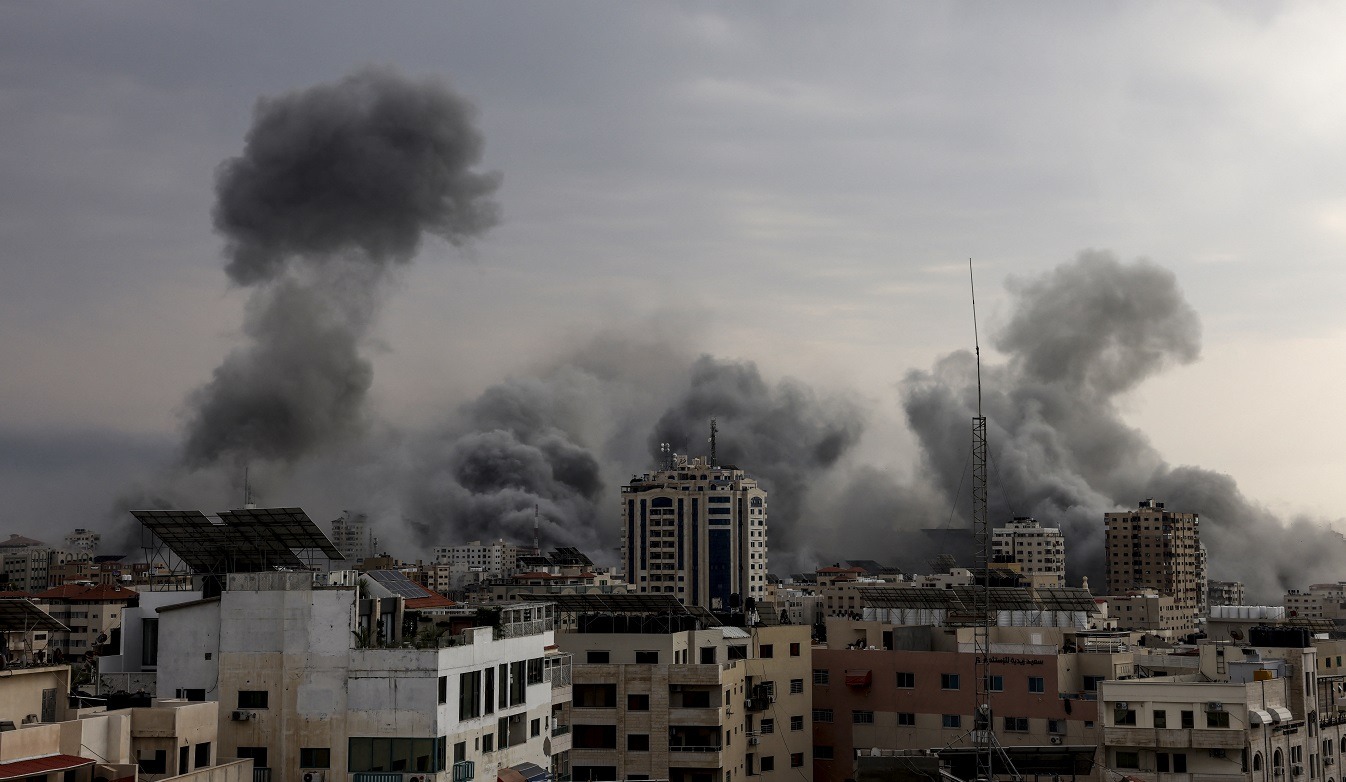 Prăbușirea unei clădiri în orașul Gaza: cel puțin 20 de victime și zeci de persoane blocate sub dărămături