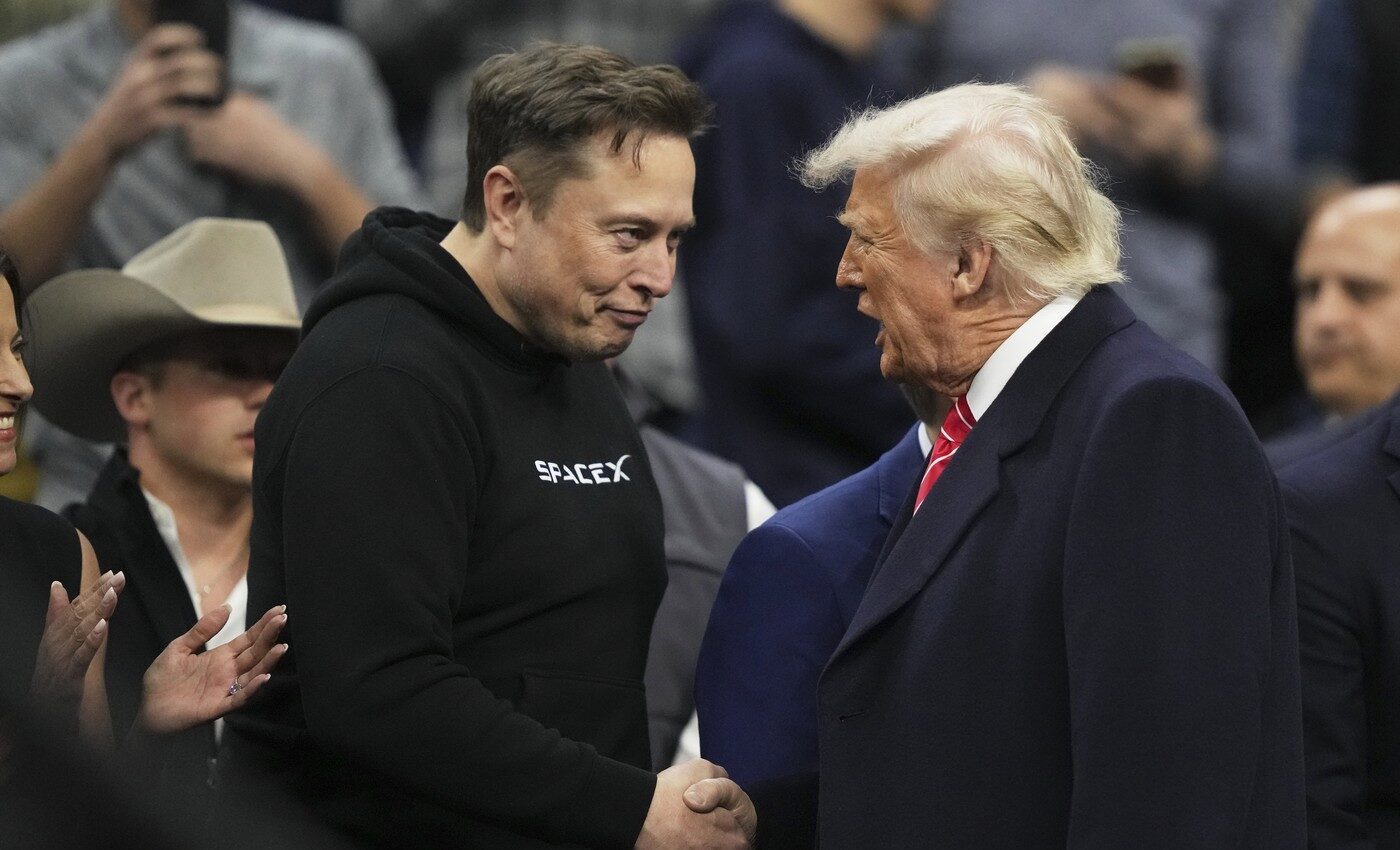Elon Musk finanțează masiv campania republicanilor cu 366 de milioane de dolari