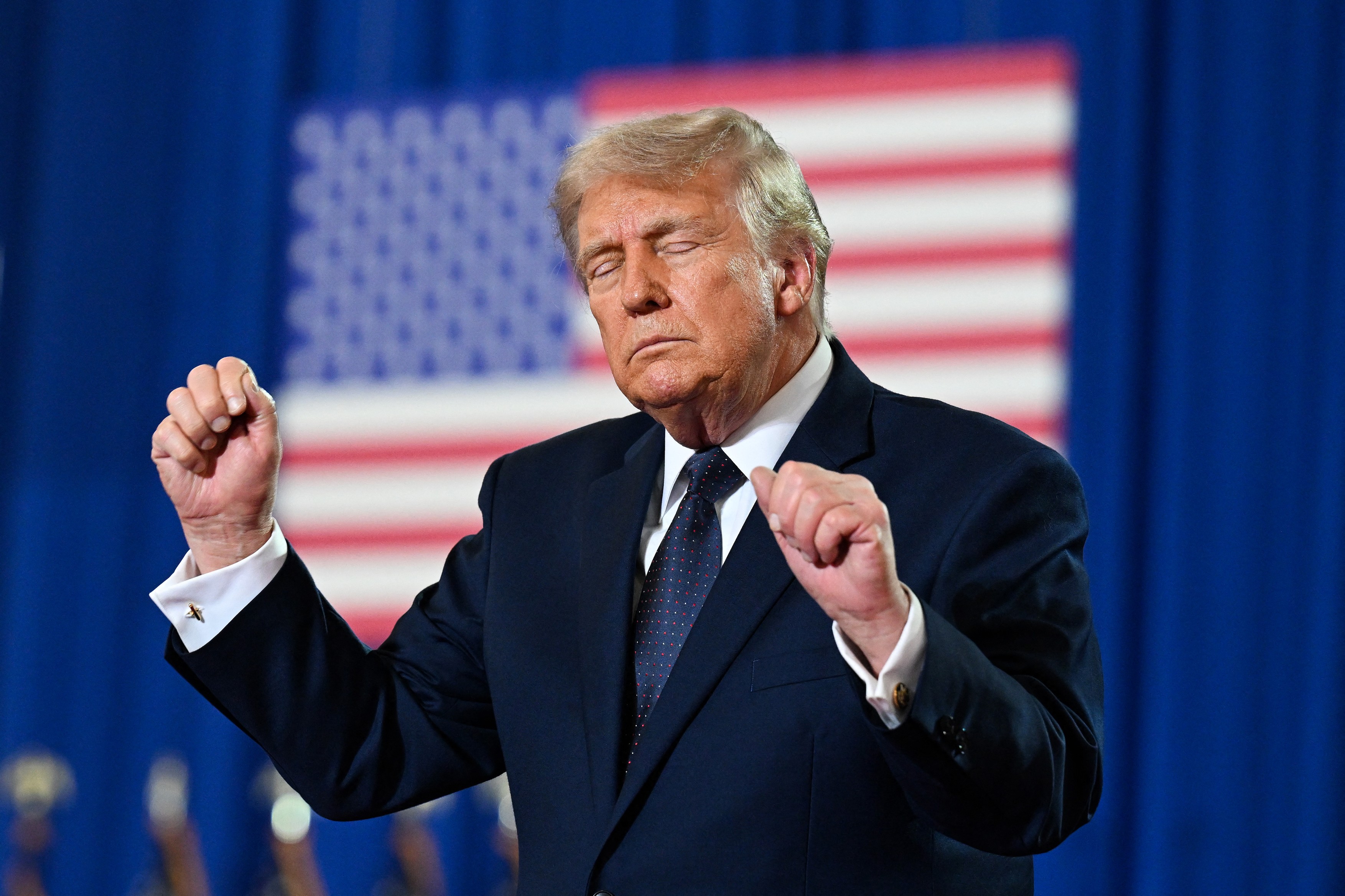 Donald Trump susține că Putin dorește un acord de pace mai mult decât Zelenski