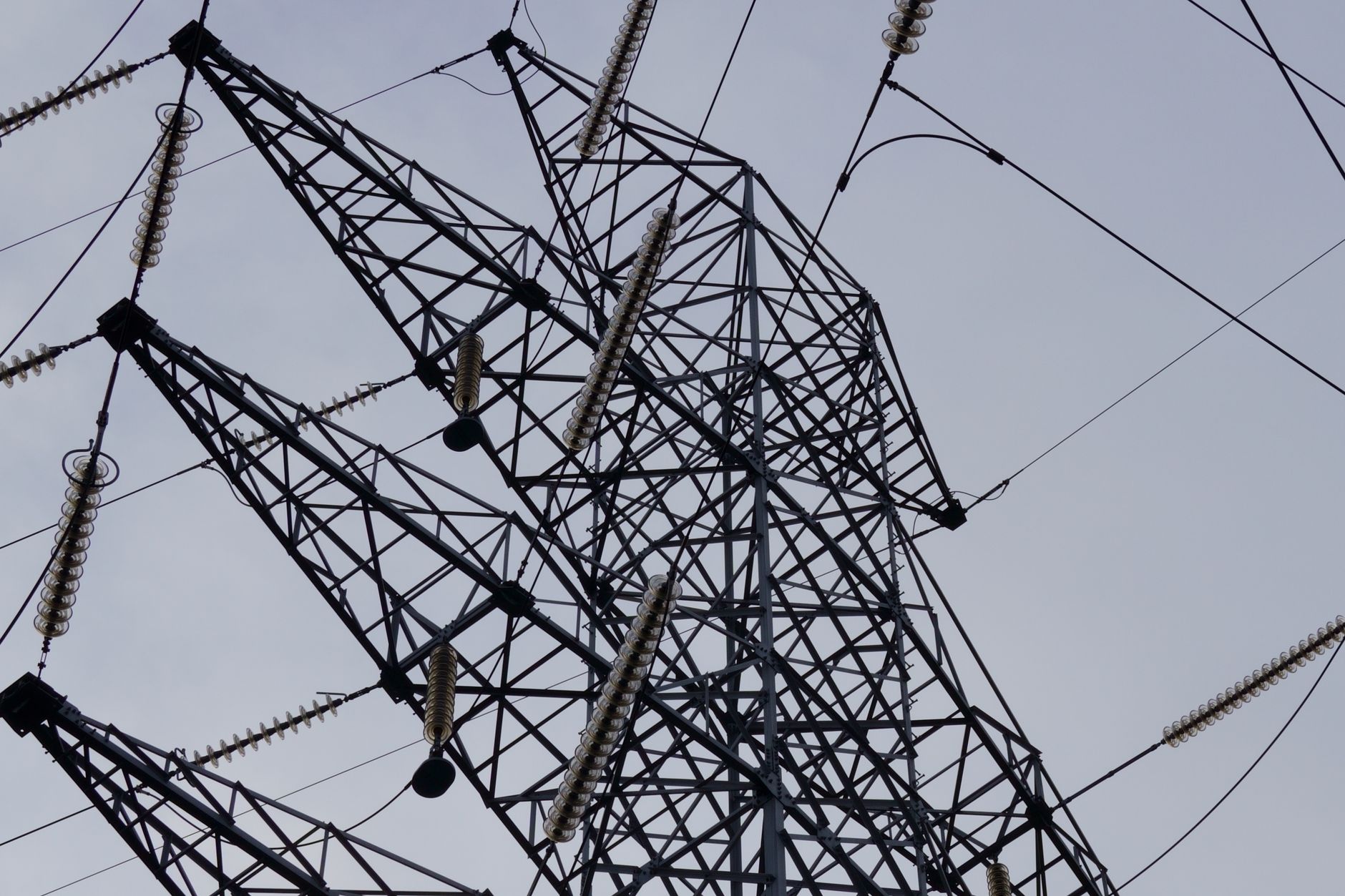 Merz și Zelenski solicită Rusiei încetarea atacurilor asupra infrastructurii energetice a Ucrainei