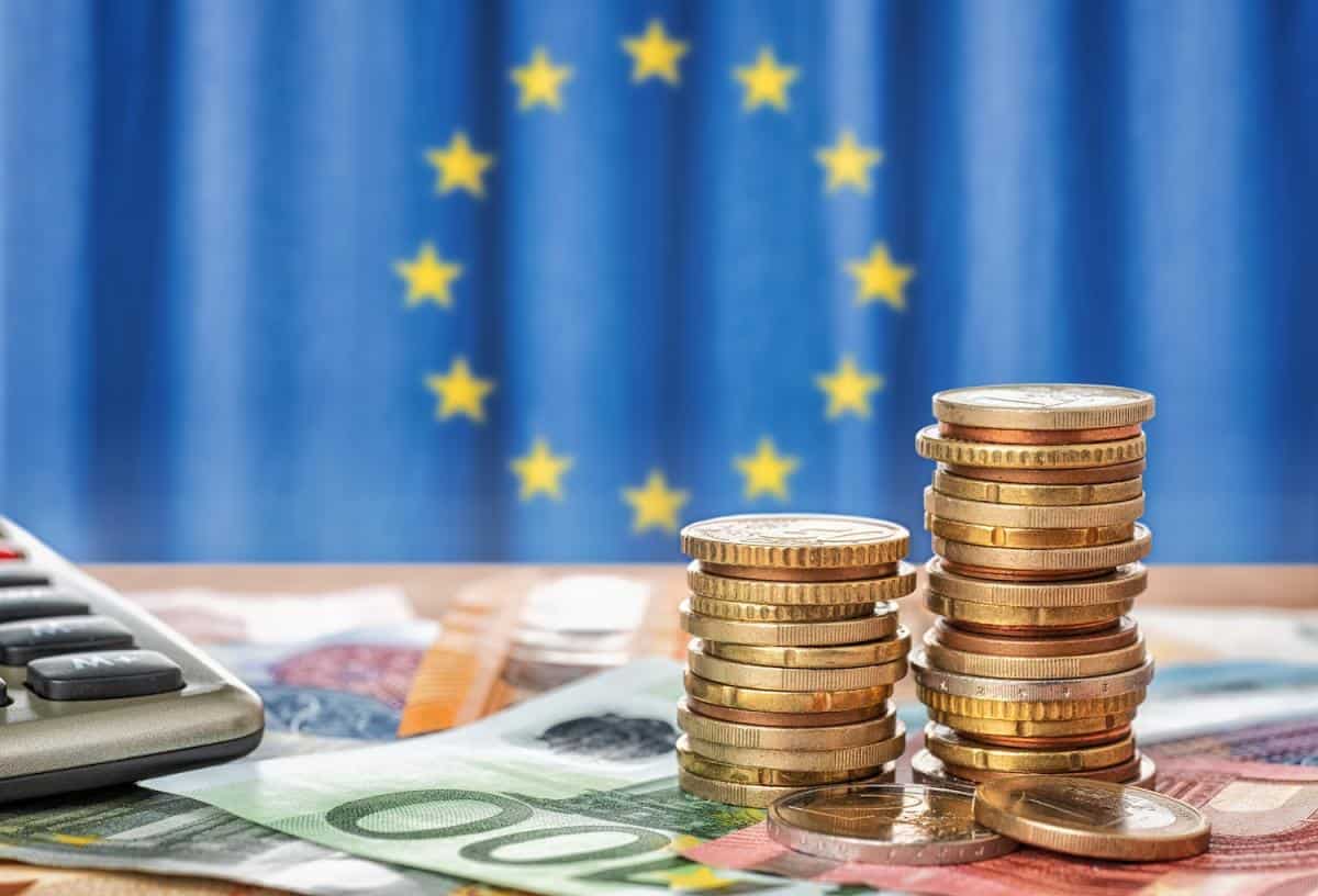 Avertismentul Blackstone: Europa se confruntă cu riscuri fiscale mai mari decât Statele Unite