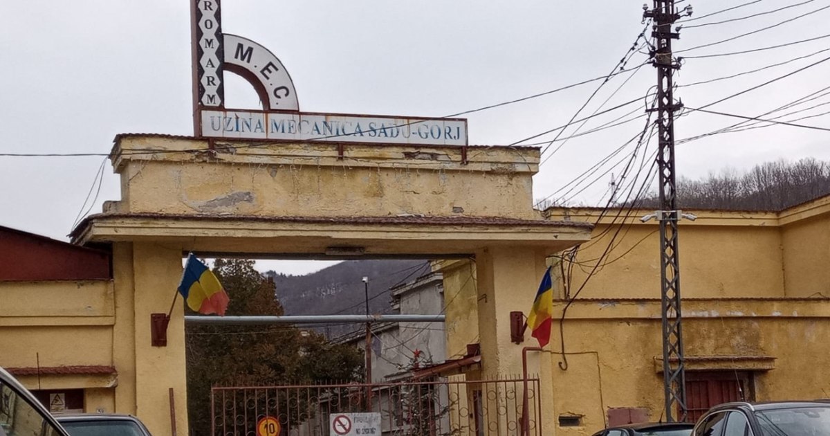 Ministerul Apărării Naționale semnează contracte de aproape 10 milioane de lei cu Uzina Mecanică Sadu
